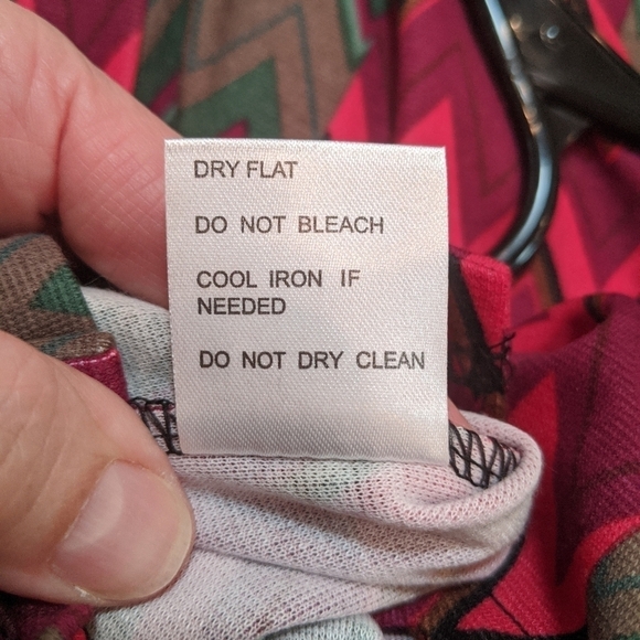 Tracy Negoshian Zigzag Sheath Dress NWT Size Med - Picture 4 of 12